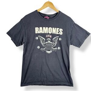 Ramones Band Tee Shirt Size Medium Black 1974 Graphic Punk‎ Rock Y2K Era Merch